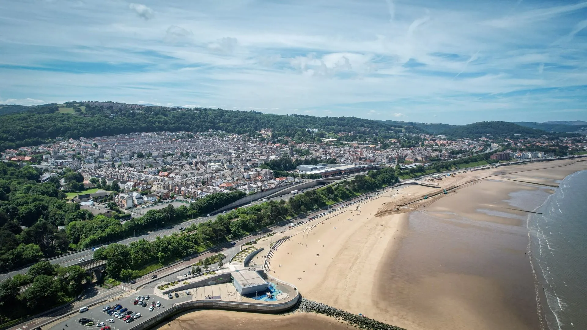 Area Guides for Colwyn Bay (1)