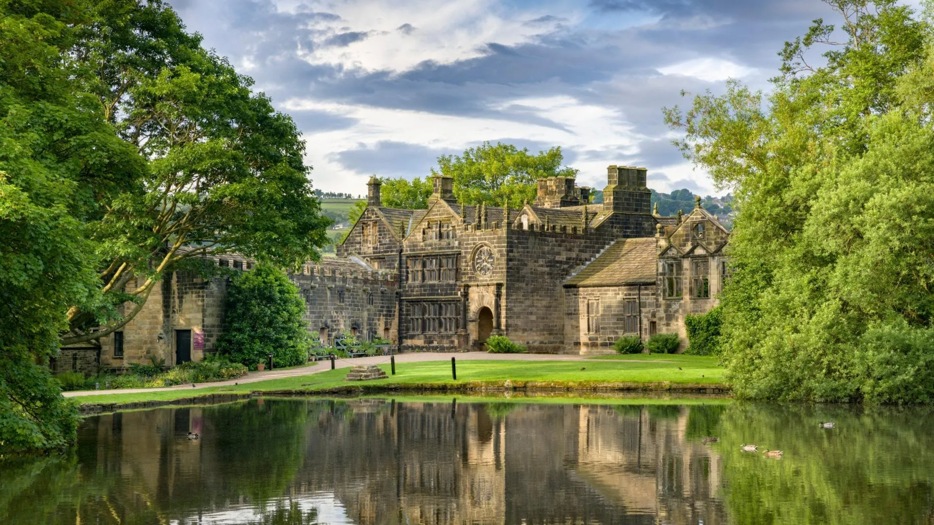 Area Guide for Riddlesden